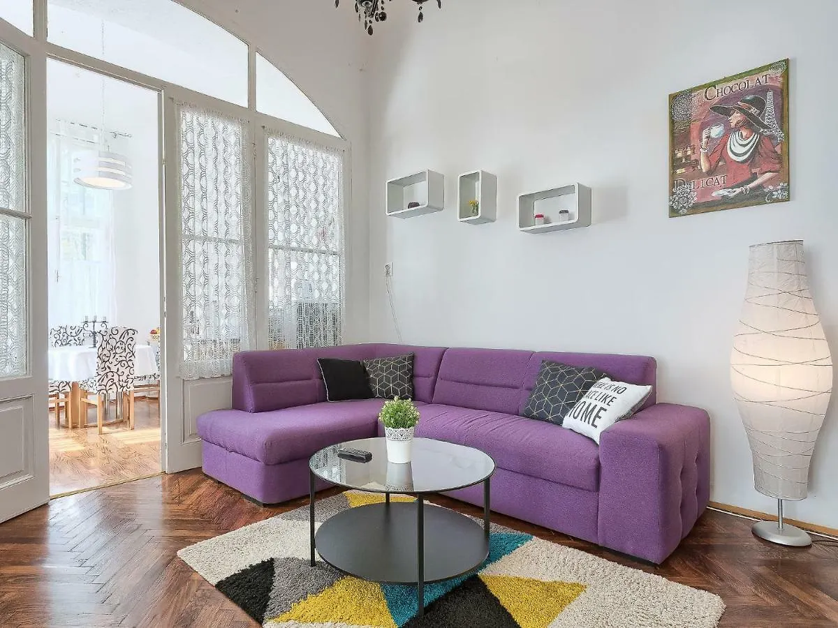 Apartment Silvia By Interhome Pula
